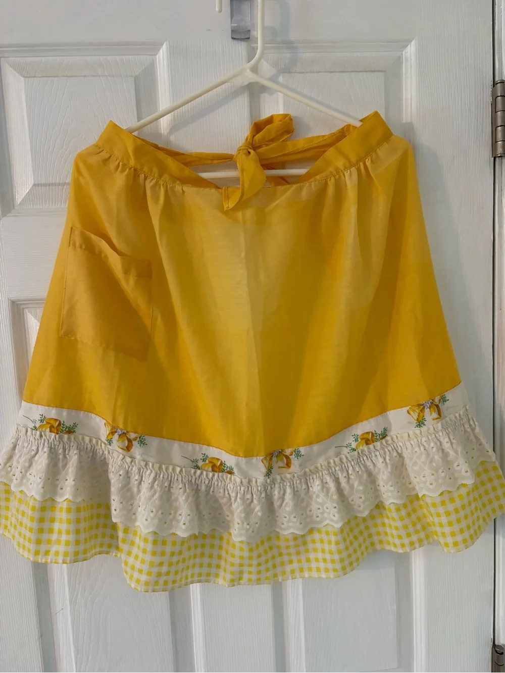 Vintage Yellow Gingham Half Apron Floral Eyelet Lace Ruffle